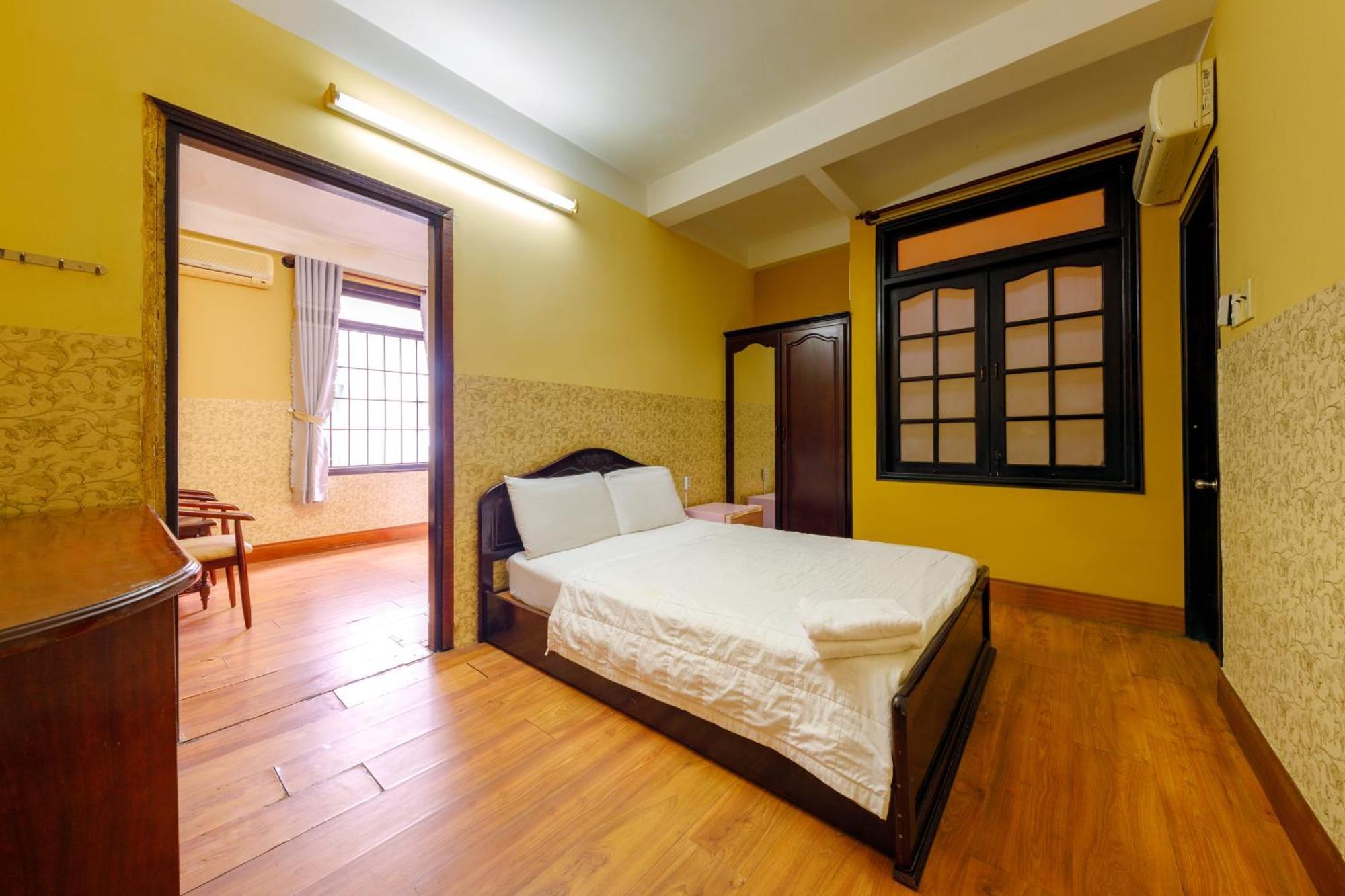Ponys Hotel Nha Trang Exterior foto