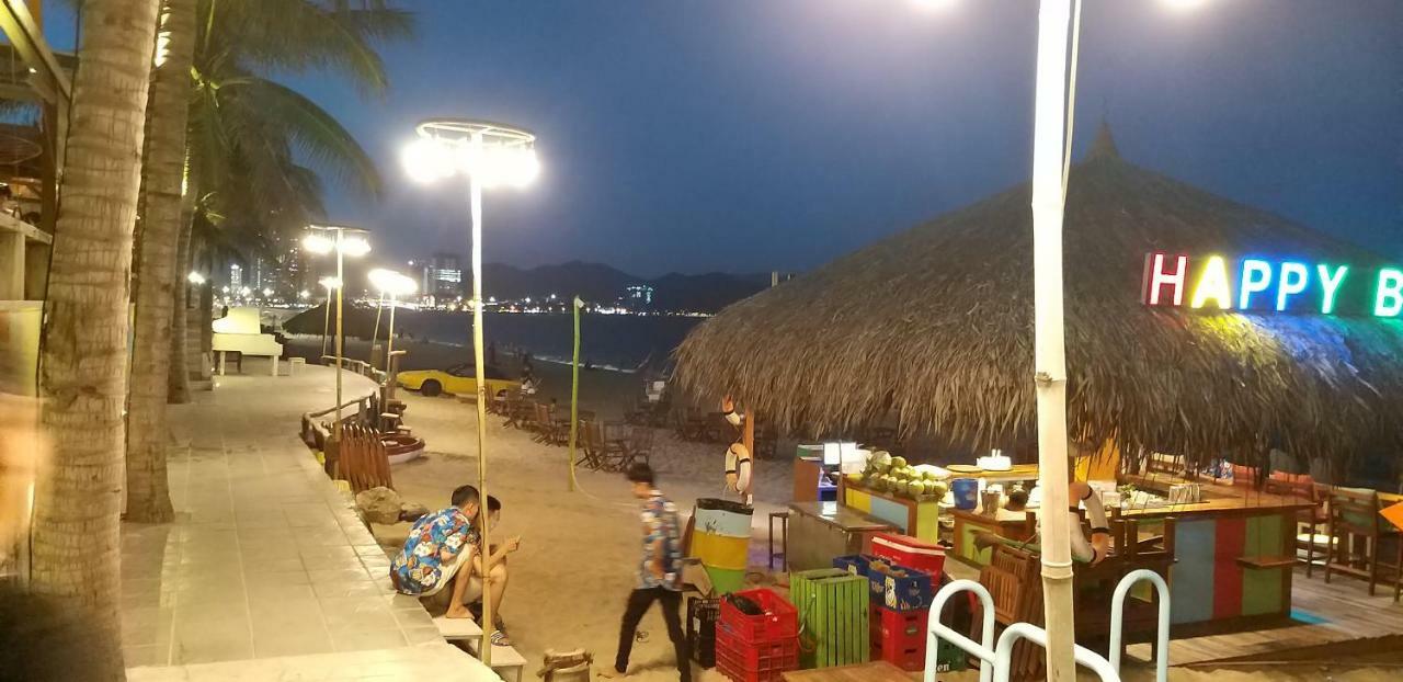 Ponys Hotel Nha Trang Exterior foto